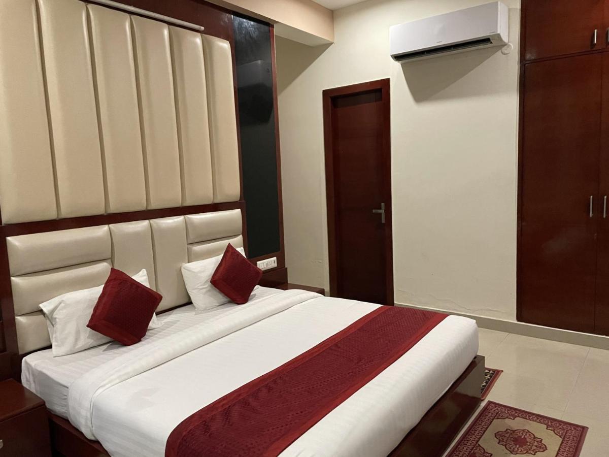 SUMEDHA G Village Resort&Spa Raiwala Exteriör bild